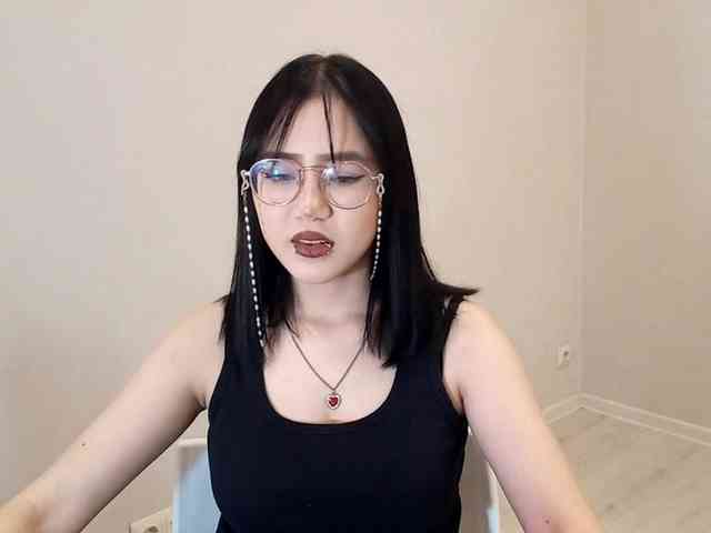 MyrleHenggeler webcam