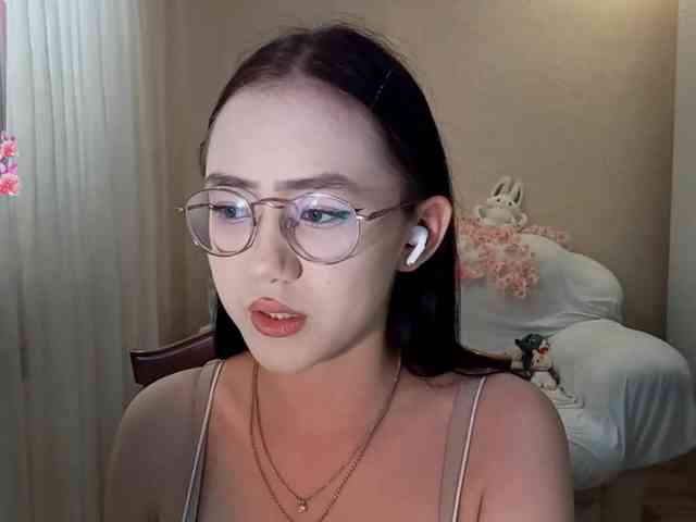 MyrleHenggeler webcam