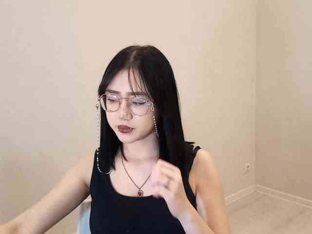 MyrleHenggeler webcam