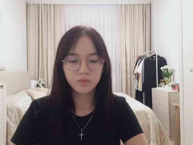 MyrleHenggeler webcam