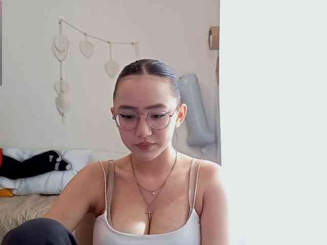 MyrleHenggeler webcam