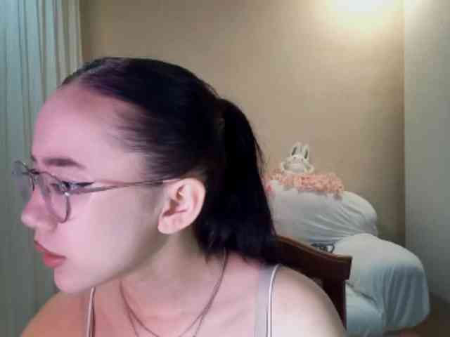MyrleHenggeler webcam