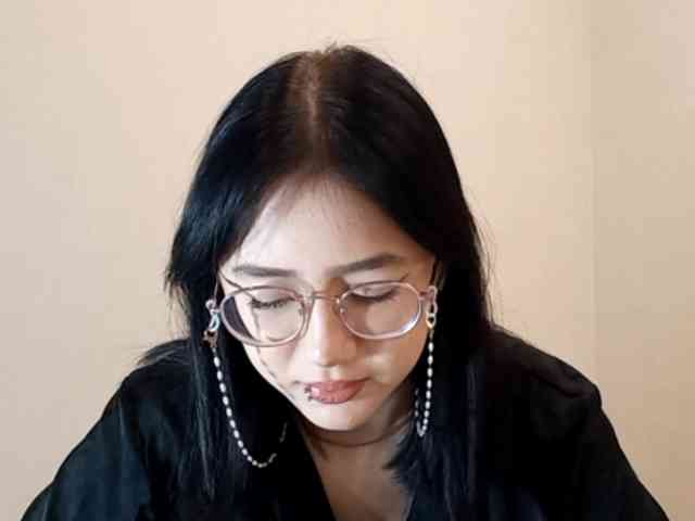 MyrleHenggeler webcam