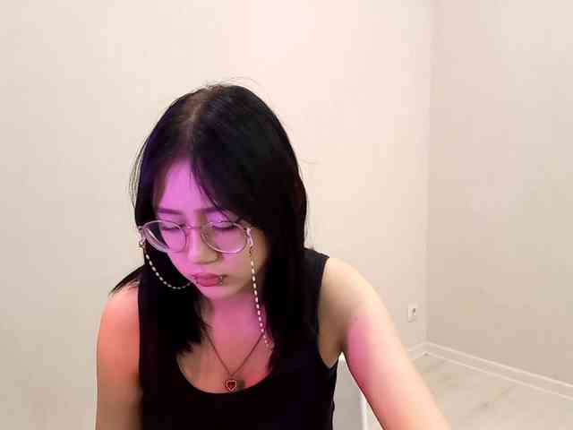 MyrleHenggeler webcam