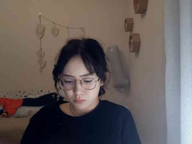 MyrleHenggeler webcam