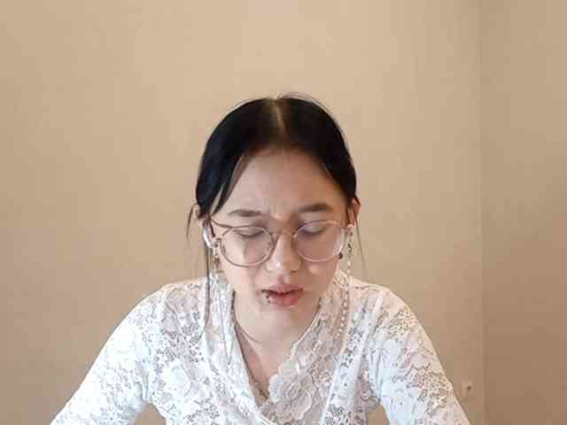 MyrleHenggeler webcam