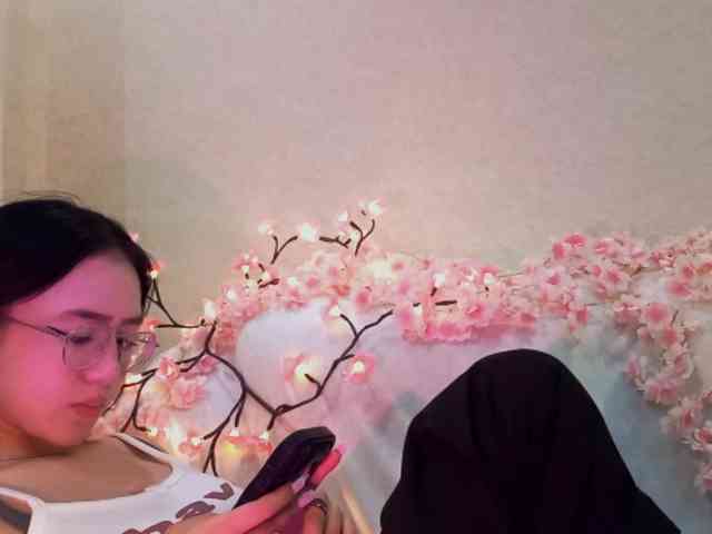 MyrleHenggeler webcam