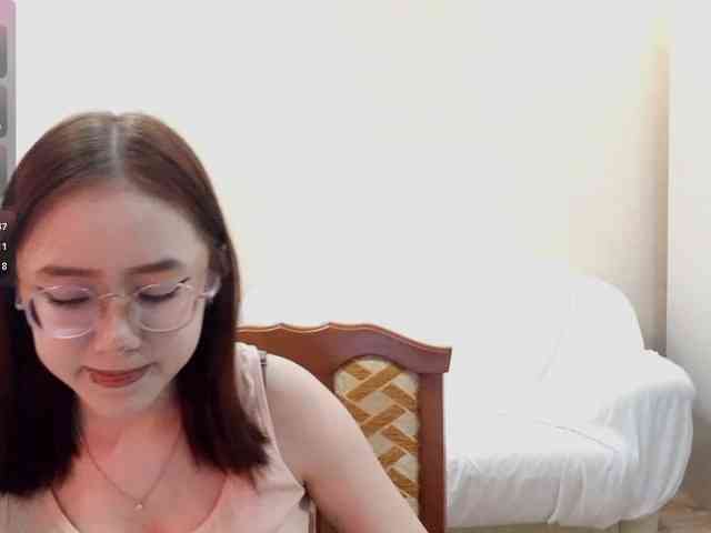 MyrleHenggeler webcam