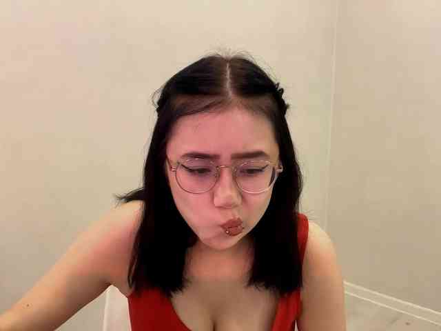 MyrleHenggeler webcam
