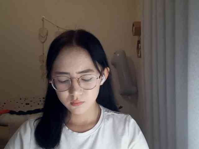 MyrleHenggeler Live Webcam on BongaCams