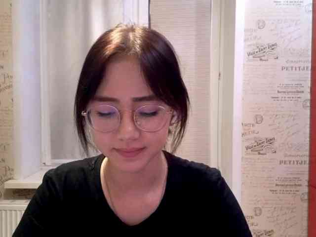 MyrleHenggeler webcam