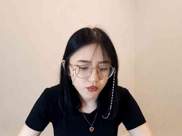 MyrleHenggeler webcam