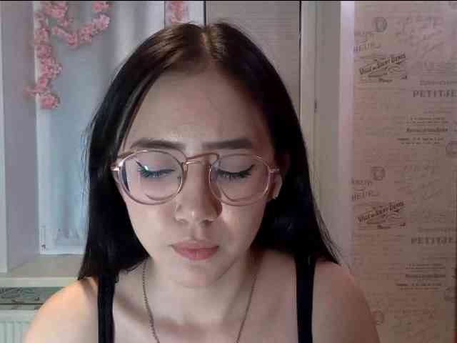 MyrleHenggeler webcam