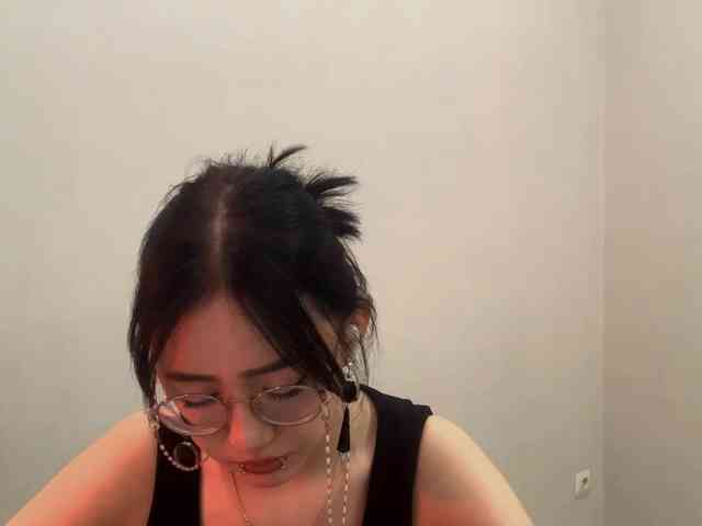MyrleHenggeler webcam
