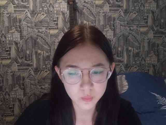 MyrleHenggeler webcam