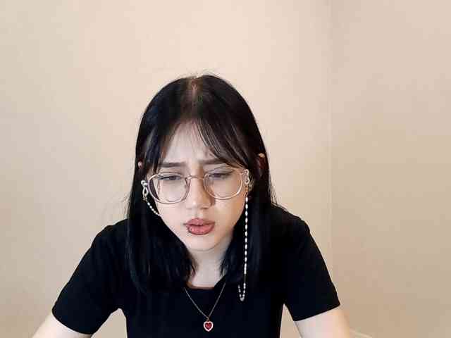 MyrleHenggeler webcam