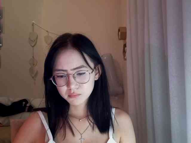 MyrleHenggeler webcam