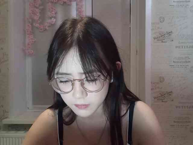 MyrleHenggeler webcam