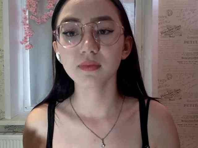MyrleHenggeler webcam