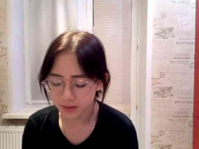 MyrleHenggeler webcam