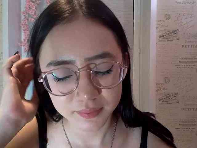 MyrleHenggeler webcam