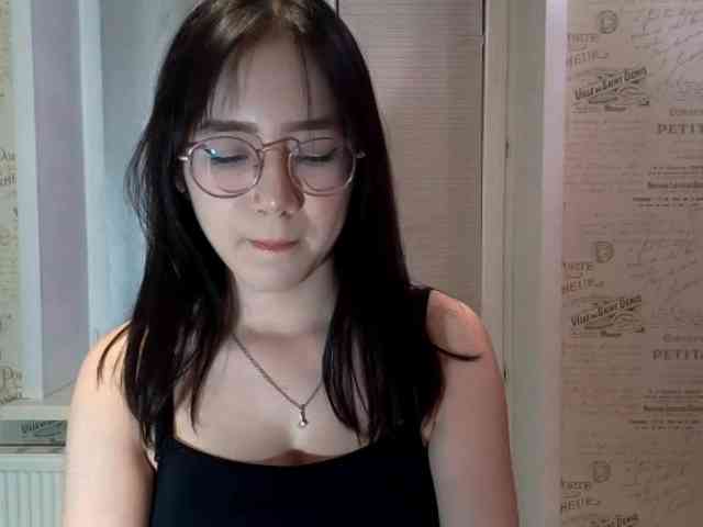 MyrleHenggeler webcam