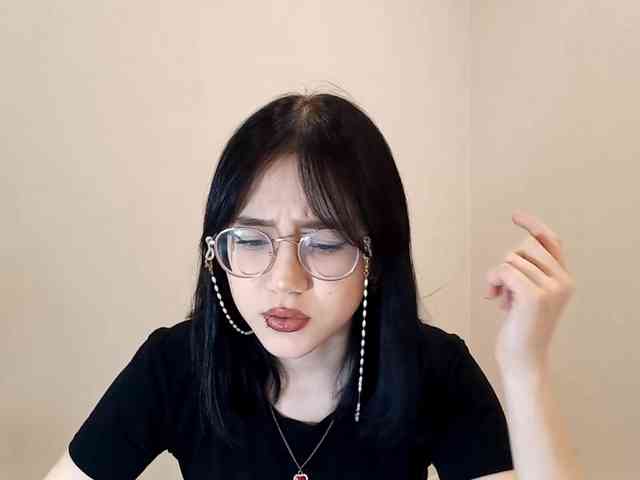 MyrleHenggeler webcam