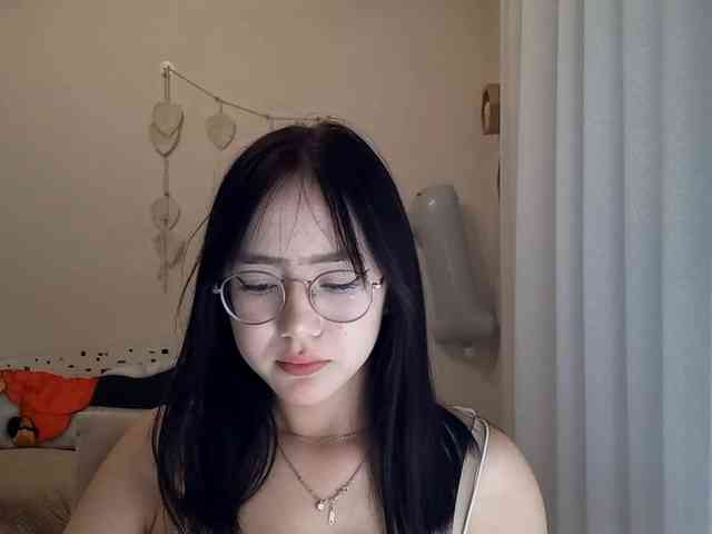 MyrleHenggeler webcam