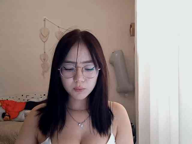 MyrleHenggeler webcam