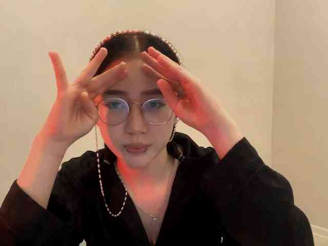 MyrleHenggeler webcam