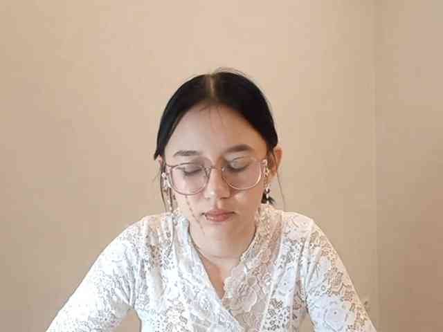 MyrleHenggeler webcam