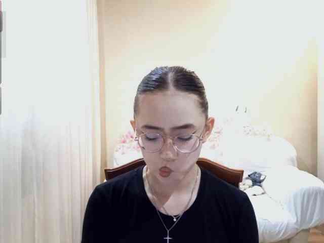 MyrleHenggeler webcam