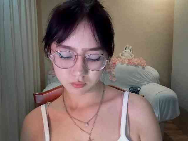 MyrleHenggeler webcam