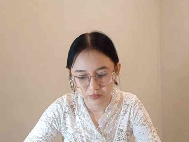 MyrleHenggeler webcam