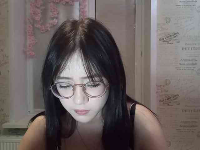 MyrleHenggeler webcam