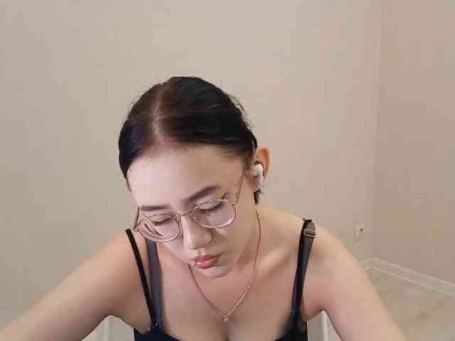 MyrleHenggeler webcam