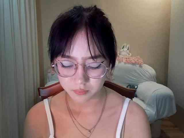 MyrleHenggeler webcam