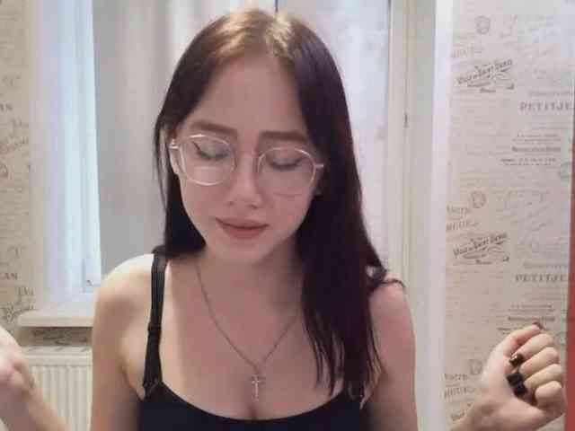 MyrleHenggeler webcam
