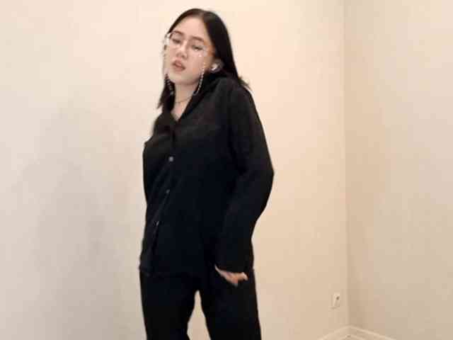 MyrleHenggeler webcam