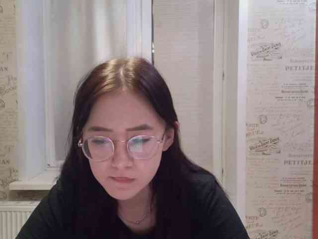 MyrleHenggeler webcam