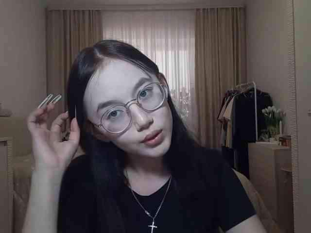 MyrleHenggeler webcam