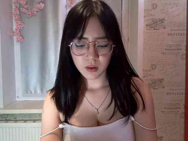 MyrleHenggeler webcam