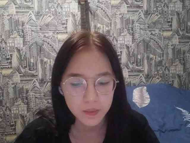 MyrleHenggeler webcam