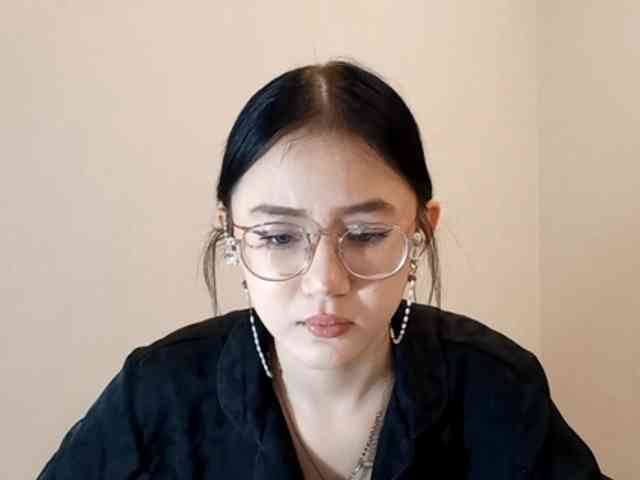 MyrleHenggeler webcam