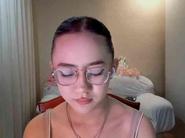 MyrleHenggeler webcam