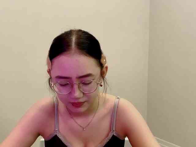 MyrleHenggeler webcam