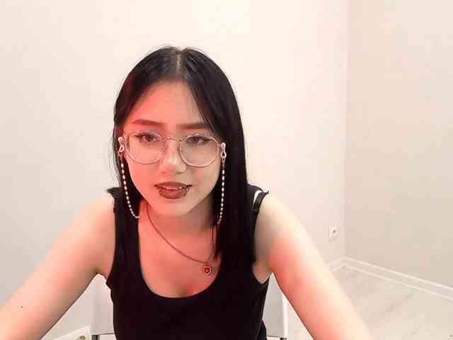 MyrleHenggeler webcam