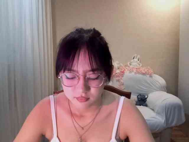 MyrleHenggeler webcam