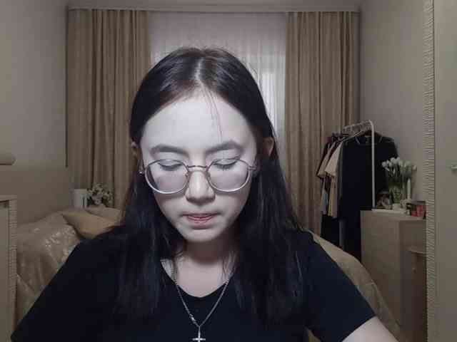 MyrleHenggeler webcam