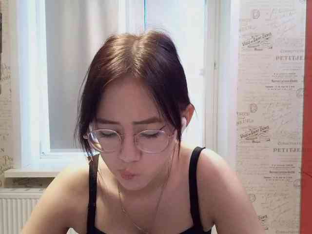 MyrleHenggeler webcam
